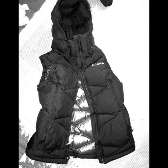 columbia pike lake hooded vest